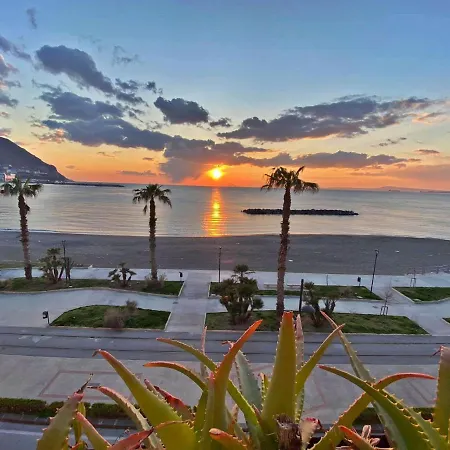Appartamento Beatrice Castellammare di Stabia Exterior photo